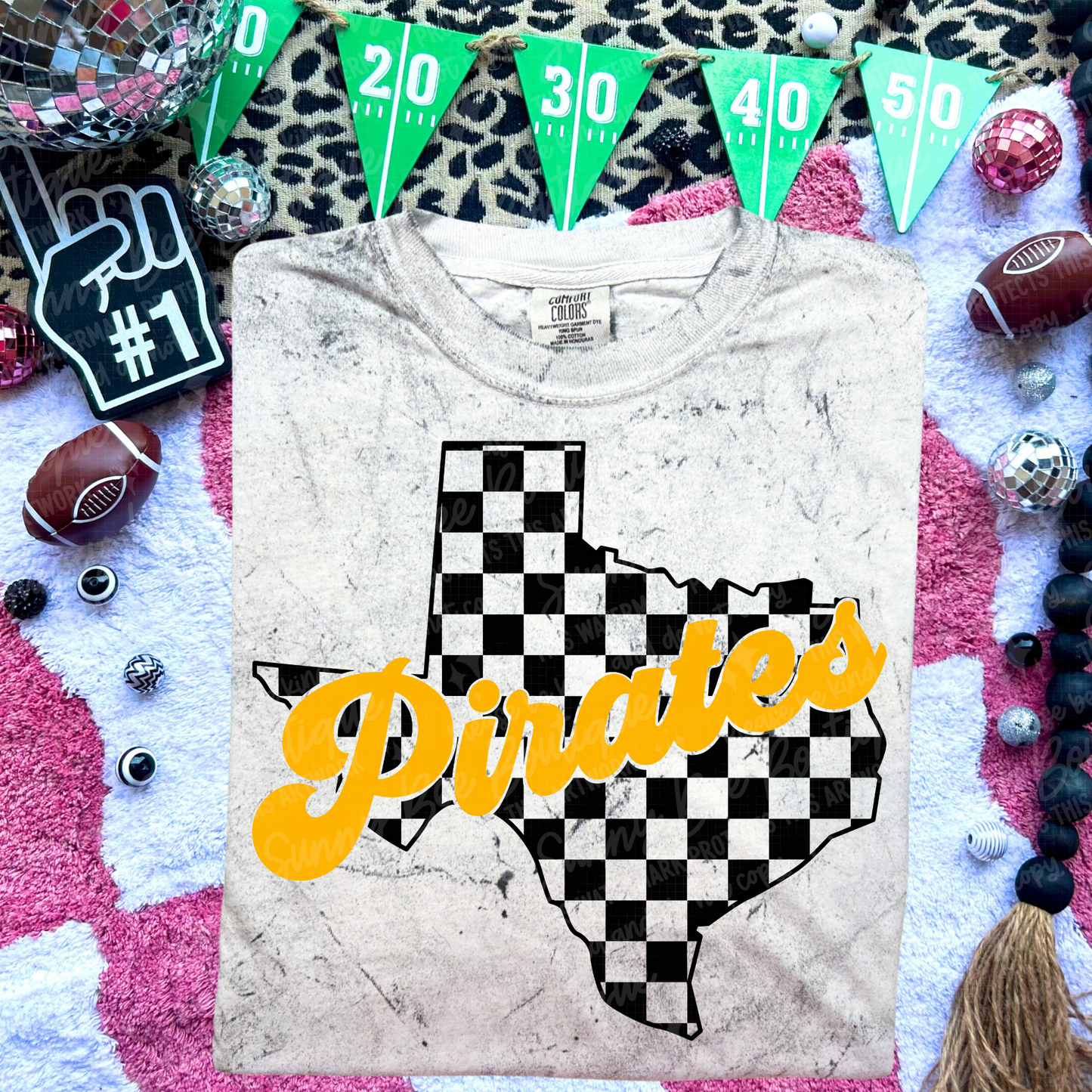 Pirates Checkered Texas T-Shirt